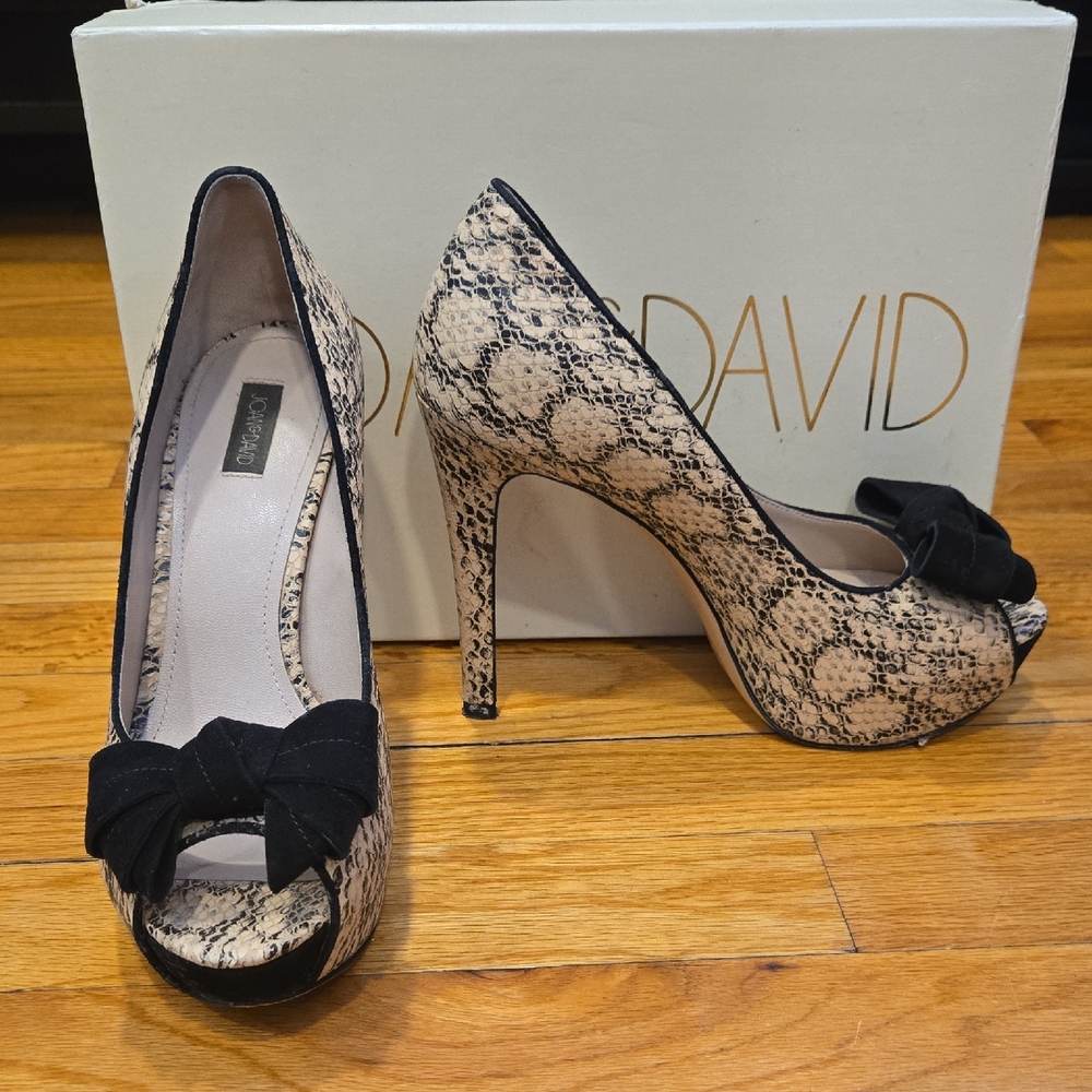 Joan & David Snakeskin Patterned Peep Toe Heels